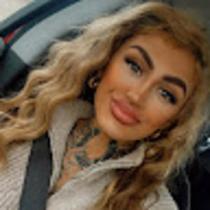 Meet your Posher, Dakota